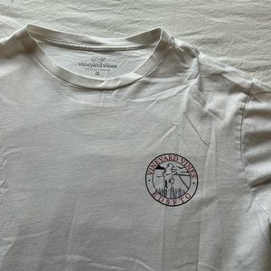Vineyard Vines White T-shirt